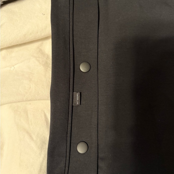 NikeSKIMS Matte Tricot
Women's Side-Snap Pants - Picture 9 of 15